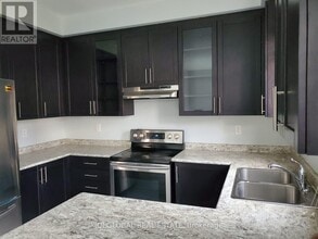 13 Taurus Rd in Brampton, ON - Building Photo - Building Photo