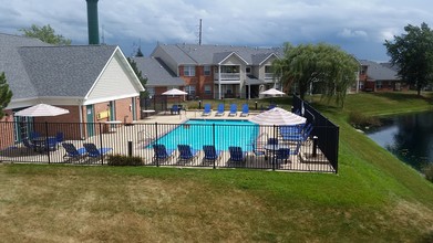 Hamilton Station Apartments in Pendleton, IN - Foto de edificio - Building Photo