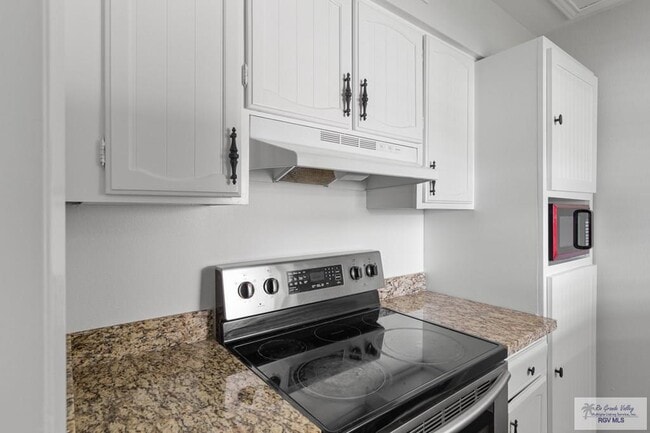 805 Continental Dr, Unit #3 in Brownsville, TX - Building Photo - Building Photo