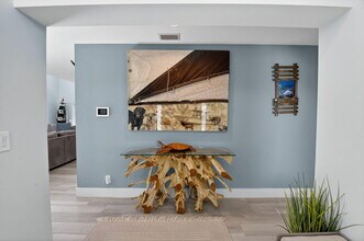 6701 Hillside Ln in Lantana, FL - Building Photo - Building Photo