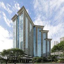 Allure Waikiki in Honolulu, HI - Building Photo - Building Photo