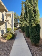 3440 Lindell Rd in Las Vegas, NV - Building Photo - Building Photo