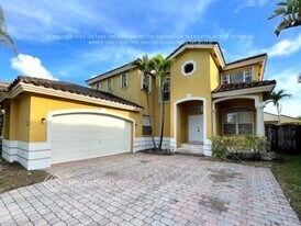 16224 SW 67th Terrace in Miami, FL - Building Photo