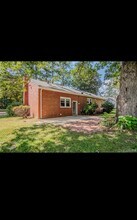 209 Long Cir in Roanoke Rapids, NC - Building Photo - Building Photo