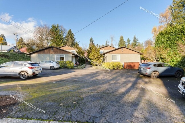 2941 SW Miles St in Portland, OR - Building Photo - Building Photo