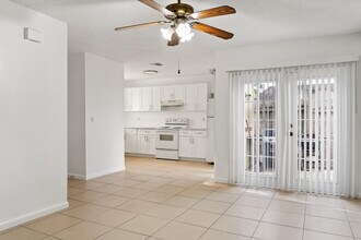 11879 Sturbridge Ln in Wellington, FL - Building Photo - Building Photo