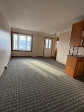 2021 Veterans Dr in St. Cloud, MN - Building Photo - Building Photo