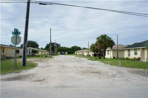 Vero Palms in Vero Beach, FL - Building Photo - Building Photo