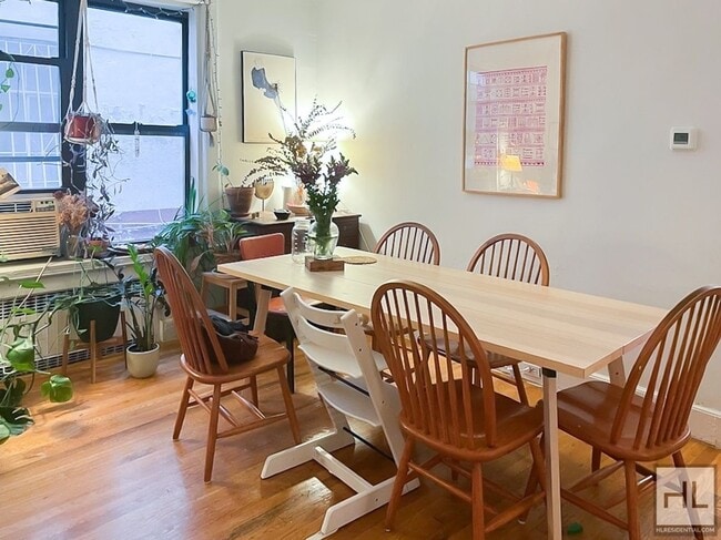 SULLIVAN PLACE / Renovated Full-Floor 1-Be