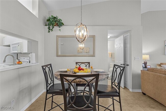 property at 12131 Summergate Cir