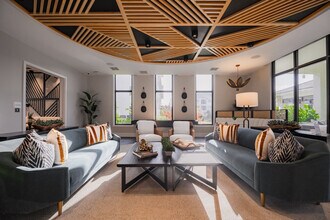 Reva in Ft. Myers, FL - Foto de edificio - Building Photo