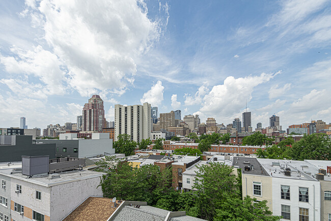 1211 Bainbridge St in Philadelphia, PA - Foto de edificio - Building Photo