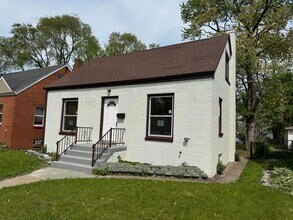 413 Calhoun St in Gary, IN - Building Photo - Building Photo