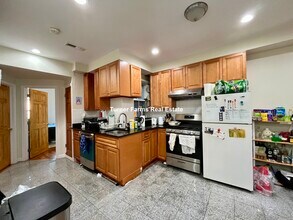 179 Northampton St, Unit 4 in Boston, MA - Foto de edificio - Building Photo