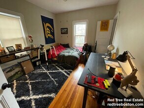 39 Hall Ave, Unit 2 in Somerville, MA - Building Photo - Building Photo