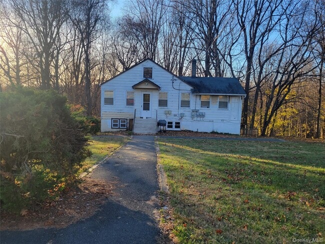 property at 3479 Lexington Ave