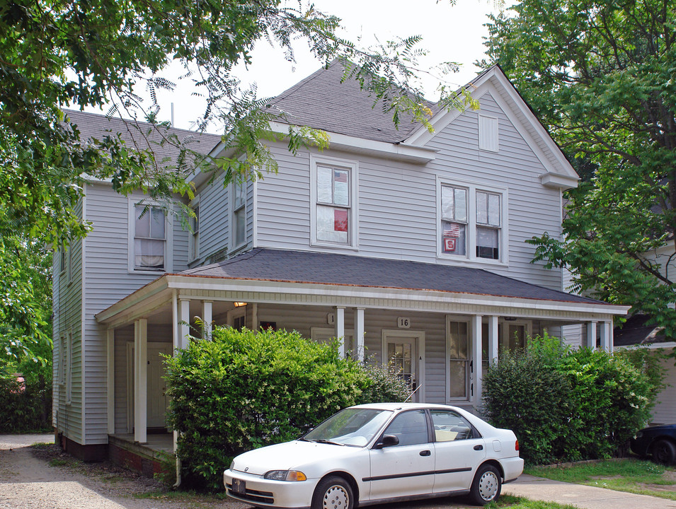 16-18 Maiden Ln in Raleigh, NC - Building Photo