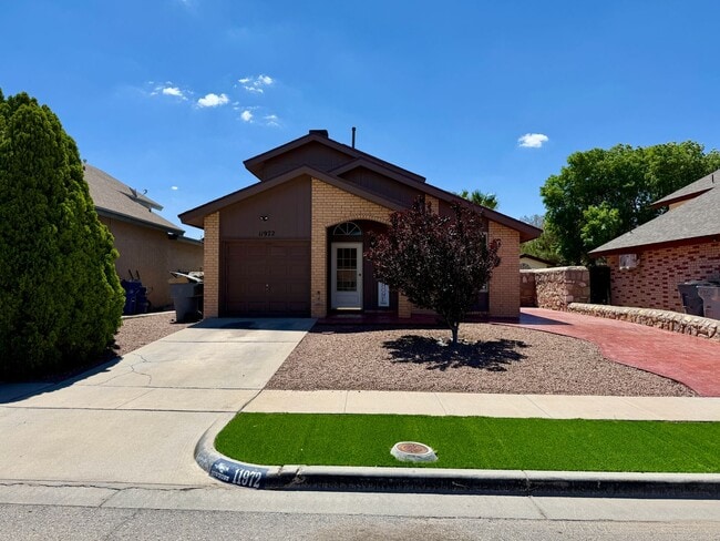 property at 11972 Castle Woods Dr