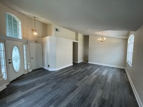 2855 St Augustine Dr in Orlando, FL - Building Photo - Building Photo