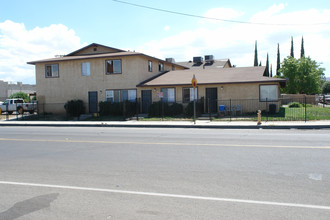 38756 Larkin Ave in Palmdale, CA - Building Photo - Building Photo