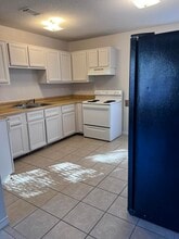 122 Lake St in Crestview, FL - Building Photo - Building Photo