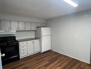 13207 Captain Cir in Willis, TX - Building Photo - Building Photo