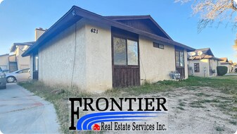 421 S Sunset St in Ridgecrest, CA - Building Photo