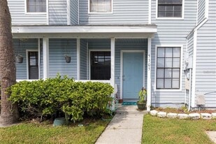 5305 Abinger Ct in Tampa, FL - Building Photo