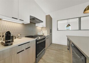 4016 St Peter Ln in Houston, TX - Building Photo - Building Photo