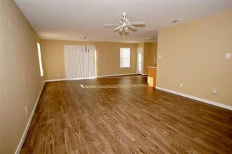 6123 Balcony Ln in Dallas, TX - Building Photo - Building Photo