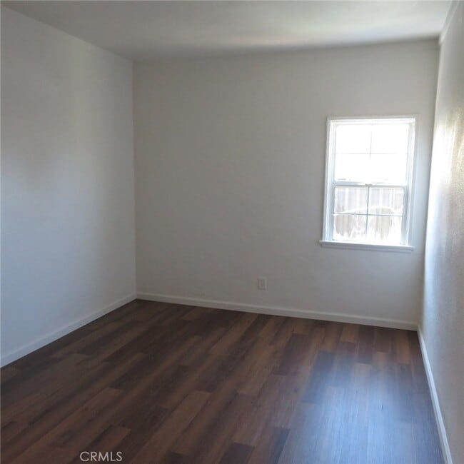 1464 W 47th St in Los Angeles, CA - Building Photo - Building Photo