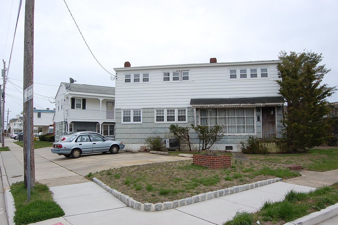 6601 Pacific Ave in Wildwood Crest, NJ - Building Photo