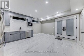 86 Cleta Dr in Toronto, ON - Building Photo - Building Photo