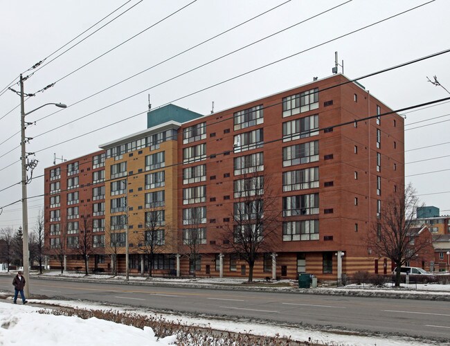 Northview Meadow in Oshawa, ON - Building Photo - Primary Photo