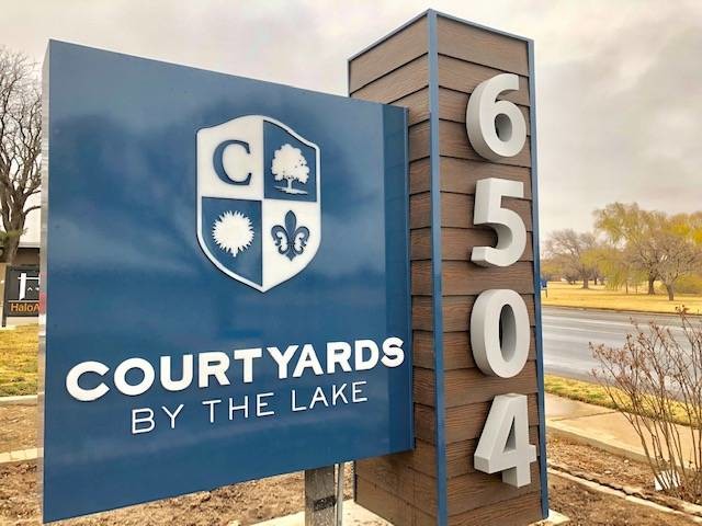 Courtyards by the Lake in Lubbock, TX - Building Photo