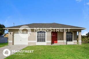 2804 72nd St W in Lehigh Acres, FL - Building Photo