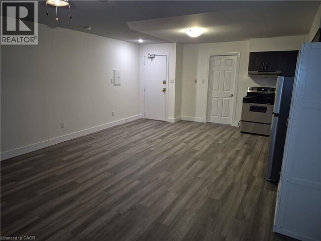 property at 27 Bridge St
