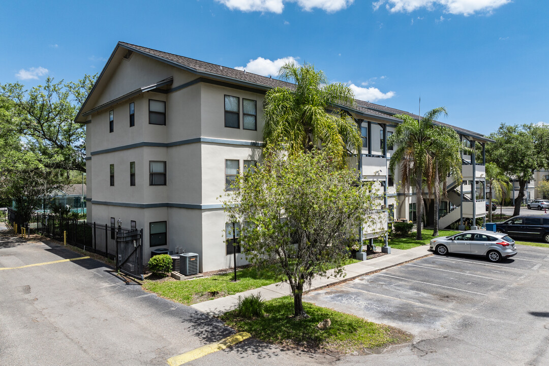 Cedar Creek Landing in Jacksonville, FL - Foto de edificio