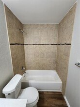 348 Spring Branch Ln in Kennedale, TX - Building Photo - Building Photo