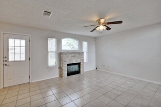 1609 Lantern Light Dr in Round Rock, TX - Building Photo - Building Photo