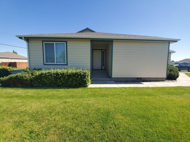 property at 9506 Goodrich Rd SE