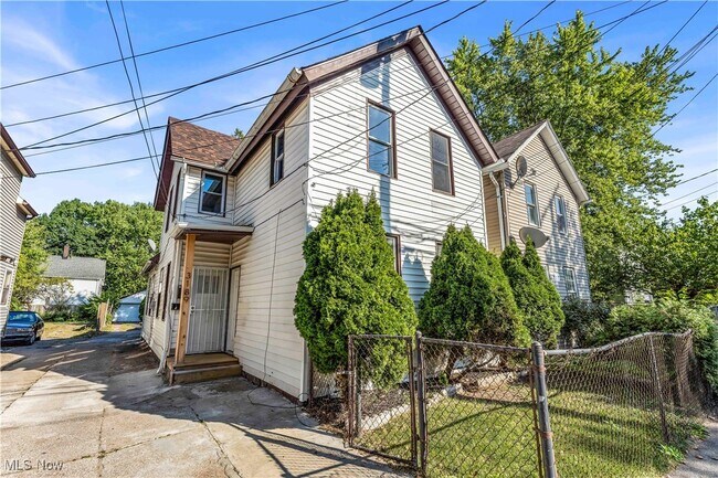 3189 W 30th St-Unit -2/UP in Cleveland, OH - Foto de edificio - Building Photo