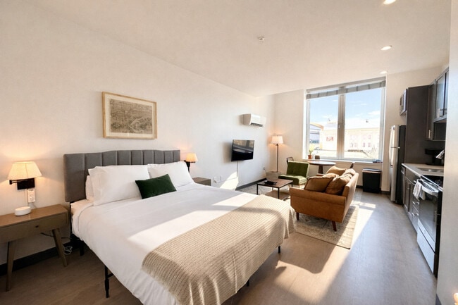 333 W State St, Unit SI ID1379059P