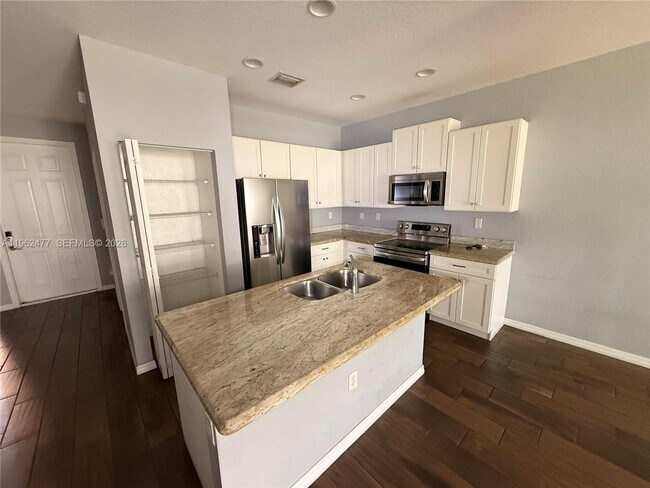 property at 1040 NW 33rd Ct