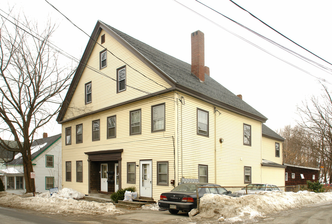 38 Gage St in Augusta, ME - Building Photo