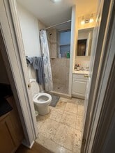 76 Maple St, Unit 5 in Malden, MA - Building Photo - Building Photo