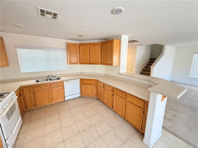 2416 Cockatoo Dr