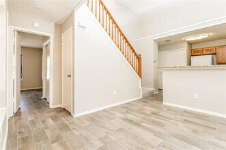 2048 Wanderlust Dr in Lewisville, TX - Building Photo - Building Photo