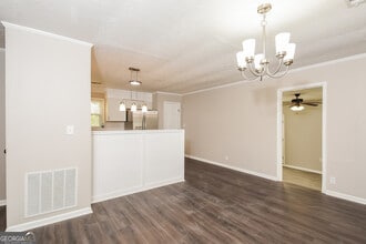 19 Sioux Rd NE in Cartersville, GA - Building Photo - Building Photo