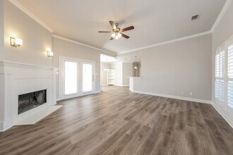 17 Creek Side Dr in Wimberley, TX - Building Photo - Building Photo